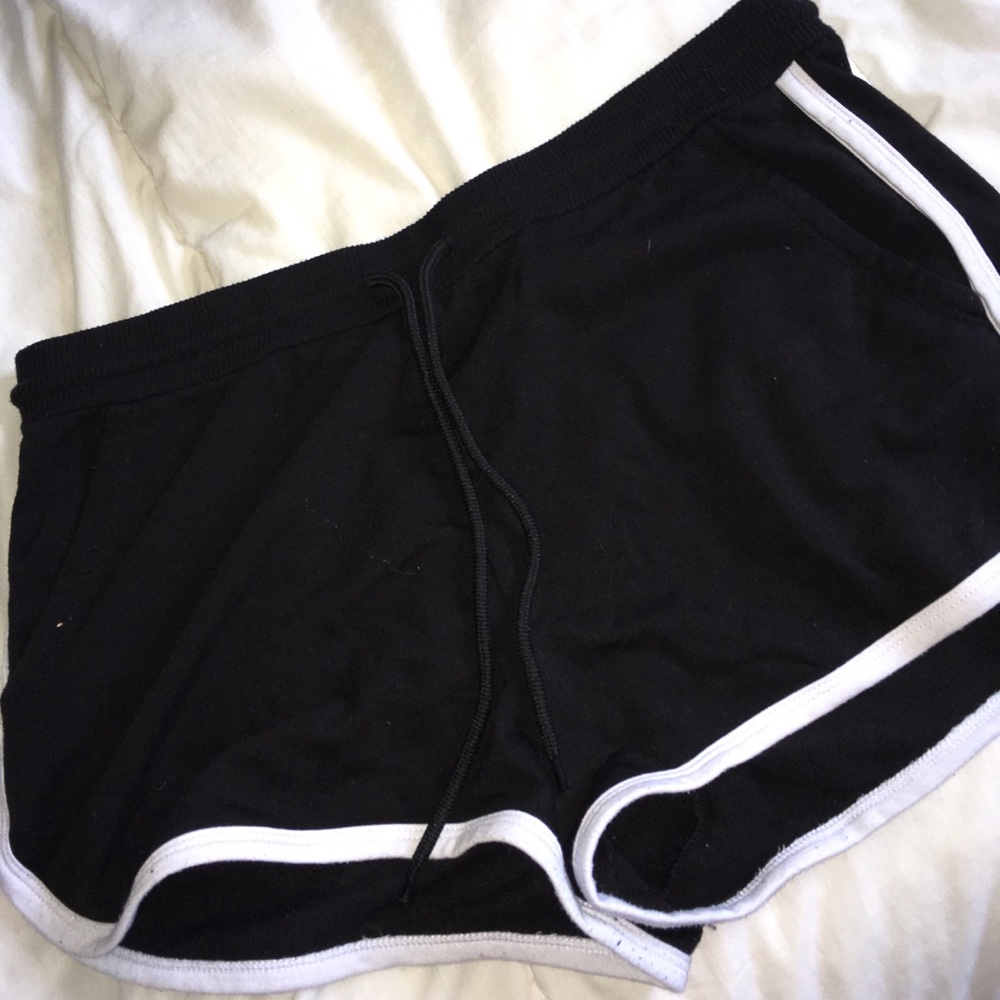Black shorts💕